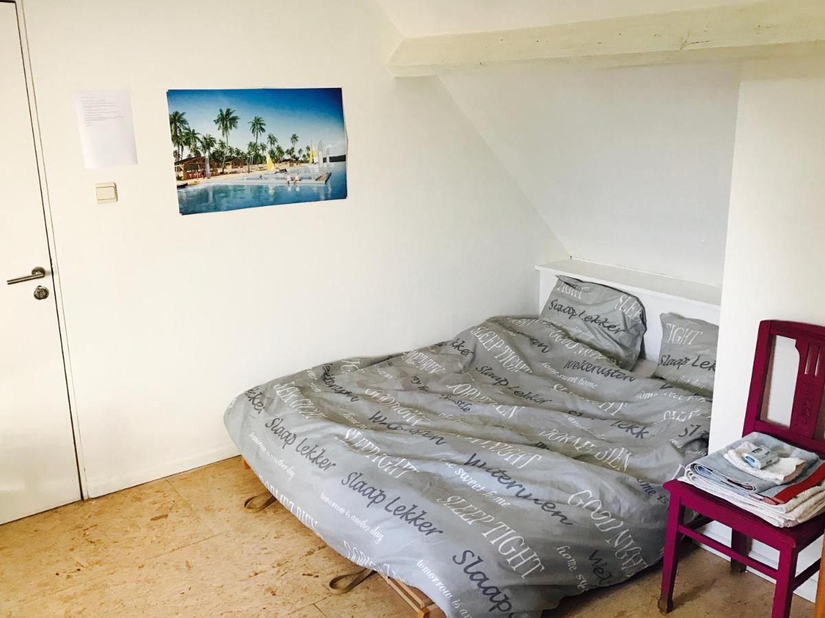 Seb'S Studio Apartment Namur Room photo